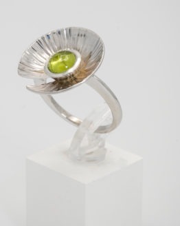 Bague en argent lotus