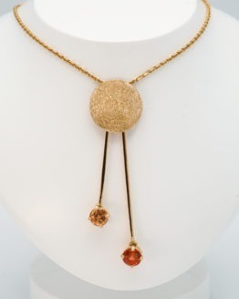 Pendentif or jaune saphirs oranges